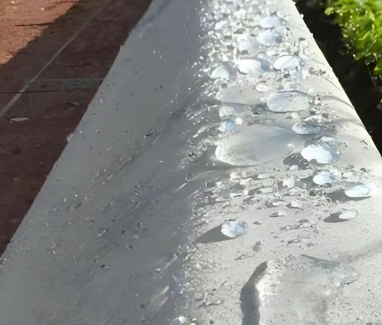 项城硅烷浸渍涂料在混凝土保护中的应用